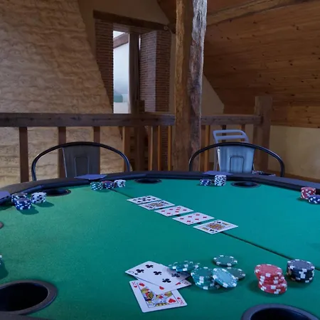 Villa Crazy Les Terres Douces 28 - Heated Pool - Basket - 2h Paris - 31p