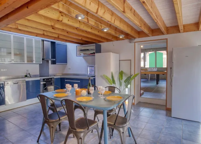 Villa Crazy Les Terres Douces 28 - Heated Pool - Basket - 2h Paris - 31p